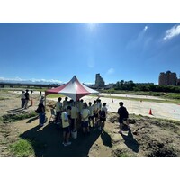 無人機操作示範